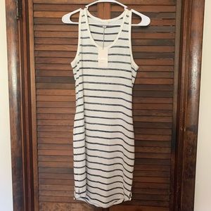 NWT size small womens tight fitting midi dress